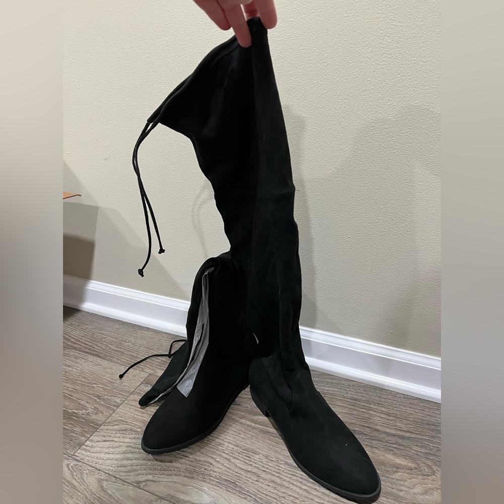 Over the knee, mid thigh suede boots